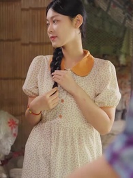 Episode 19 - Stunning Super Stepmom