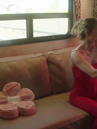 Episode 43 - Please, Kiss Me