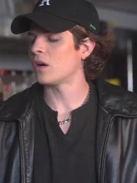 Please, Kiss Me - Episode 10