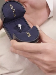 Sekretaris CEO Yang Menawan - Episode 36