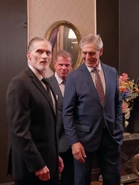 Episode 30 - Die geheime Anführerin: Geschieden