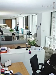 Episode 54 - The Hidden Lady Boss