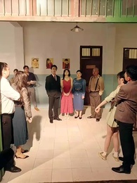 穿回80我帶文工團全員出道了 - Episode 61