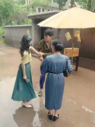 第49集 - 穿回80我帶文工團全員出道了