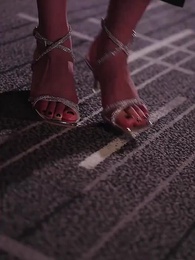 第1集 - 危險關係