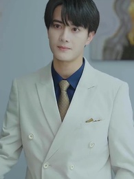 被虐離婚後，厲總跪求我回頭 - Episode 98