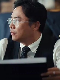 第12集 - 黃昏白月光，保安老爸殺瘋了