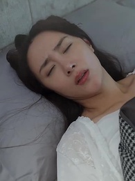 退婚後，她被財閥大佬嬌養了 - Episode 17