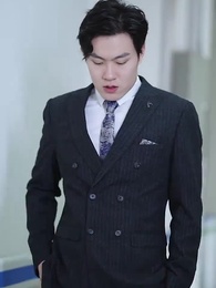 成了總裁暗戀的那個她 - Episode 76