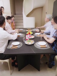 Karena Harga Jatuh, Aku Dikejar CEO Cantik - Episode 70