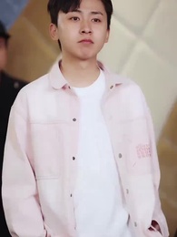 Karena Harga Jatuh, Aku Dikejar CEO Cantik - Episode 76