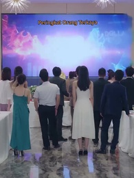 Episode 10 - Karena Harga Jatuh, Aku Dikejar CEO Cantik