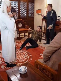 哎呀，高冷霸總竟是我的童養夫 - Episode 32