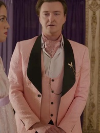 A Sucessora de Royal é uma Criada - Episode 64