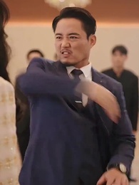 Episode 41 - Pesta Pertunangan yang Mengejutkan