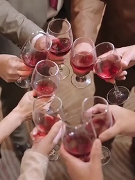 Pesta Pertunangan yang Mengejutkan - Episode 6