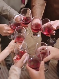 6화 - 약혼식에서 생긴 일