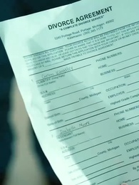 [Dublado] A Herdeira Bilionária Divorciada - Episode 3