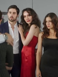 Episodio 38 - Mi Esposa Rechazada Es Multimillonaria