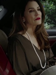 Épisode 42 - Le Retour de Mme la PDG