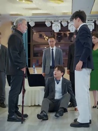 中年の危機で美人社長と電撃婚した - Episode 30