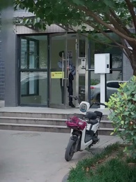 中年の危機で美人社長と電撃婚した - Episode 3