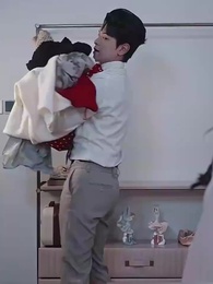 Kabur, Istri CEO adalah putri! - Episode 49