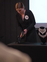 Spoiled By the Icy Billionaire - Episode 19