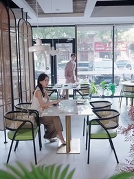 Episode 46 - [Dubbed] Triumphing With My Daughter After Divorce