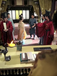 Kembalinya Sang Juara Daftar Emas - Episode 61