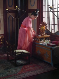 Episode 47 - Her Majesty