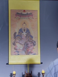 Episode 76 - Her Majesty