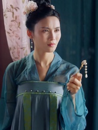 Episode 11 - Her Majesty