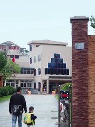 Episode 1 - Ayahku Komandan Naga