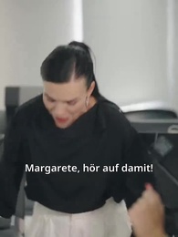 Episode 30 - [Synchron] Putzfrau? Präsidentin!