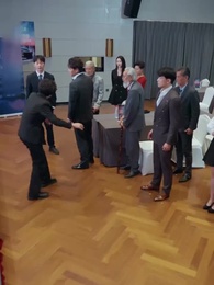 중년위기의 봄 - Episode 61