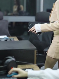 La Divorziata e Sei Figli: Sconvolto il Mondo - Episode 53