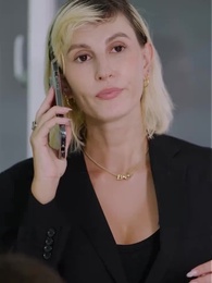 La donna delle pulizie è la CEO - Episode 49