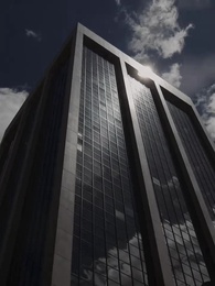 Episode 61 - [Synchron] Scheidung zur Spitzenerbin