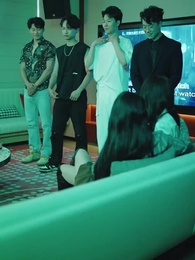 第42話 - [吹替] 冴えない妻が実は超有名監督のだった件について