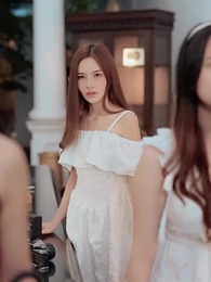 Episode 53 - Breaking Chains: A Star's Second Act