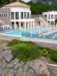 Episode 3 - My Loser Husband Is a Financial Tycoon