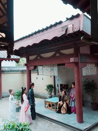 Intrik Keluarga Adipati - Episode 5