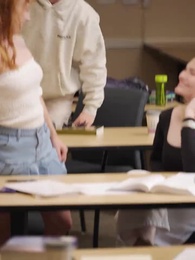 Episodio 5 - Amor Loco por mi Alfa Profesora