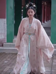 The Chubby Mother's Triumphant Return - Episode 33