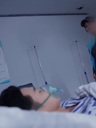 Episode 8 - Wanita Berhati Serigala