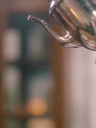 Episode 1 - Der dominante CEO liebt mich in den Wechseljahren