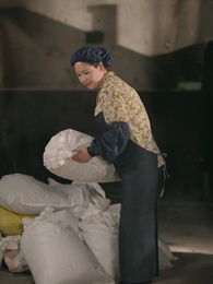 Love in the Golden '80s - Episode 33