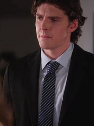 Episodio 33 - No Te Enamores de Mí, Esposo