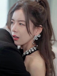 Đại Tiểu Thư Trọng Sinh Báo Thù Tra Nam - Episode 4